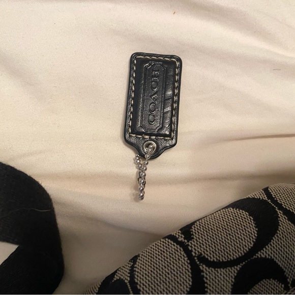 Coach signature c pattern crossbody bag - Picture 10 of 10